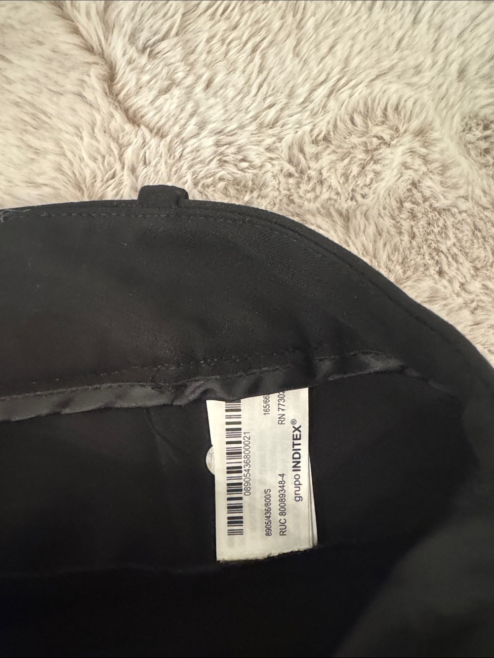 Zara Black High-Waist Tailored Shorts - Picture 4 of 4
